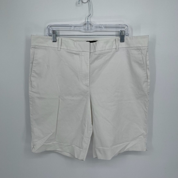 Ann Taylor Pants - Ann Taylor Women's White Stretch Cotton Flat Front Summer Bermuda Shorts Size 16